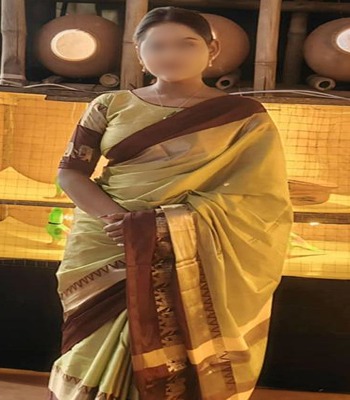 Preeti housewife escort Viman Nagar